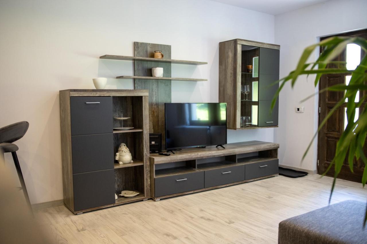 Apartmani Vukman Delnice Exterior photo